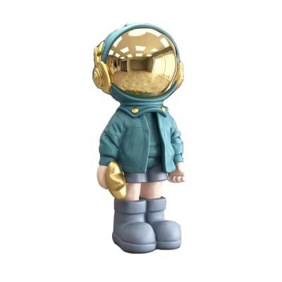 China China Yiwu TV Nordic Astronaut Shopping Mall New Home Decoration Astronaut Landing Figurines for sale