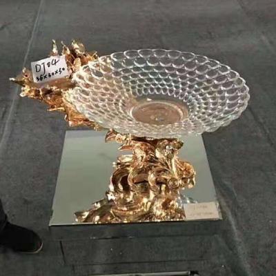 China Hot Sale Europe Resin Gold Flower Handle Serving Tray for Hotel and Wedding Decoration for sale