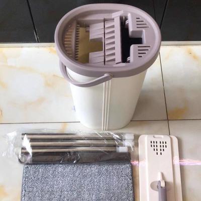 China Durable Modern Super Smart Folding Household Microfiber Yarn Mop Bucket Flat Mop for sale