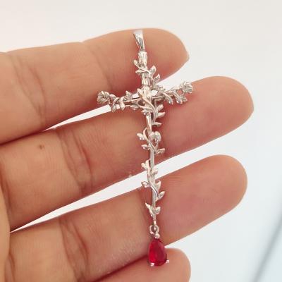 China Hiphop 925 Sterling Silver Rhodium Plated Cross Pendant for Necklace 18k Gold for sale