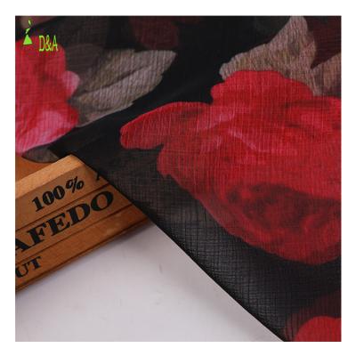 China Summer Dress Fabric 50D*50D Sustainable Yarn Count Woven 100 Polyester Flower Crepe Fabrics Digital Printed for sale