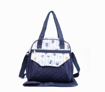 China New fashionable modern multifunctional mom bag for going out in 2020 for sale