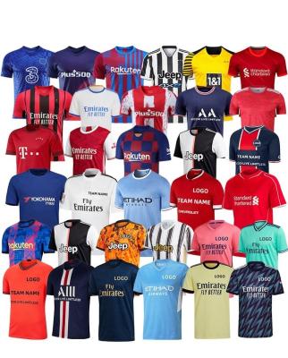 China Moisture wicking 2021retro team wear customize football jersey set soccer uniform shirt shorts two piece soccer apparel for sale