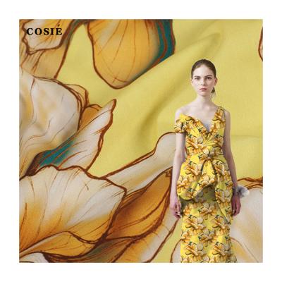 China Viable NO MOQ factory direct custom high quality 100% cotton woven poplin digital printing fabric for shirt for sale