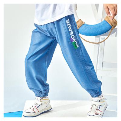 China Newest Anti-wrinkle Baisheng Garment Wholesale Fashion Boy Jeans Listing Group Foot Pants Rubber Printing Breeches Anti-Wrinkle For Kid for sale