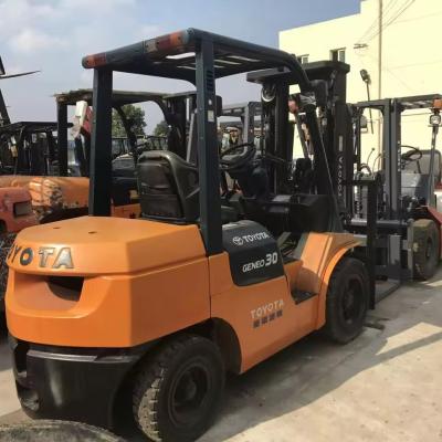 China Manufacturing Plant Used TOYOTA FD30 3 ton Forklift With 3 Stages Mast In Big Promotion for sale