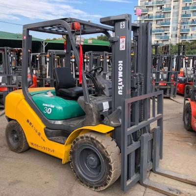 China 1.2M Fork Length Used Komatsu FD30 Forklift with Diesel Engine Power Source from Japan for sale