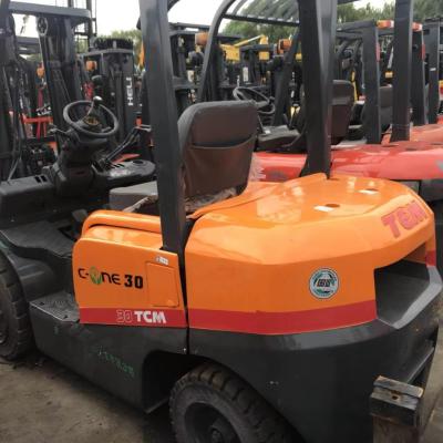 China Used TCMFD30 Diesel Forklift Truck with 1.6M Fork Width Second Hand TCMFD30 Forklifts for sale