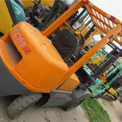 China 3 Ton TCM FD30 Diesel Forklift Truck at Manufacturing Plant in Japan Smooth Handling for sale