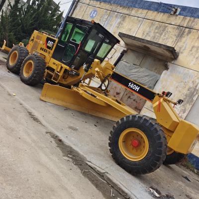 Chine Caterpillar 140 motor grader d'occasion avec 1200 heures de travail et moteur Cummins à vendre