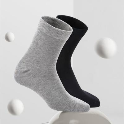 China Breathable Sports Socks Spandex Fine High Density Silver Cotton Fiber Socks Antibacterial Socks for sale