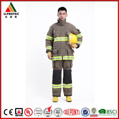 China Chama da engrenagem da participação do bombeiro do OEM - uniformes retardadores para trabalhadores de combate ao fogo à venda