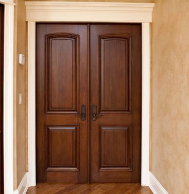 China Waterproof Luxury Interior Classic Design Teak Wood Veneered 4 Panel Door With Raised Moldings for sale