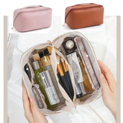 China Easily Cleaned Directly Factory Wholesale Logo PU Zipper Cosmetic Bag Waterproof Makeup Travel Organ Skin Care Pocket Organizer for sale