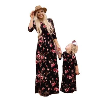 China Breathable Matching Family Clothes Coloful Floral Print Dress Mother Daughter Full Long Dress for sale