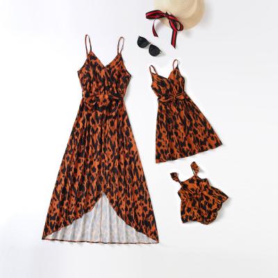 China Breathable New Matching Family Clothes Sleeveless V-Neck Leopard Print Casual Dress for sale