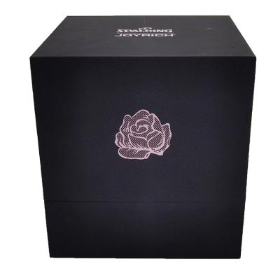 China Recycled Materials OEM/ODM UV Cardboard Stain Craft Jewelry Box Embossed Paper Box Black Card Gift Box for sale