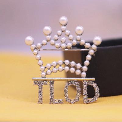 China Brooch Pin Top Ladies of Distinction Jewelry White CZ Crystal Letters Crown TLOD Brooch Pin for Woman for sale