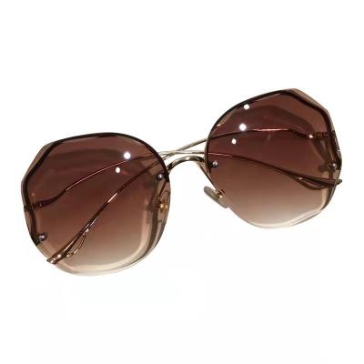 China Fashion sunglasses fashion sunglasses women European and American wear fashion UV protection sunglasses for sale