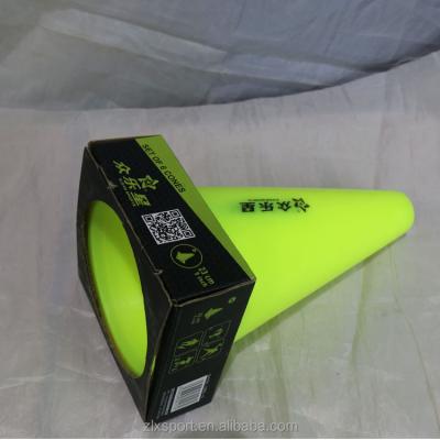 China PE Plastic Sports Football Training Cone Soft Plastic Agility Training Cones for sale