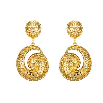 China RHQ6837 FASHIONABLE hyperbole high quality jewelry specializing in making gold plated exaggerated fashionable ladies' s earring for sale