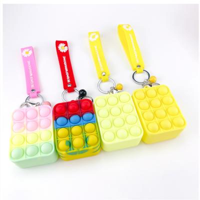 China Hot Selling Key Chain Waterproof Relieve Stress Toy Keychain Fidget Toy Sensory Keychain for Kids and Adults for sale