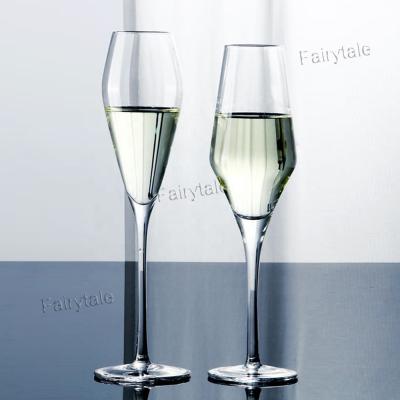 China Sparkling Wine Glasses Bars Products Event Supplies Trend Crystal Champagne Flute Glass Luxury Top Seller For Amazon 2021 for sale