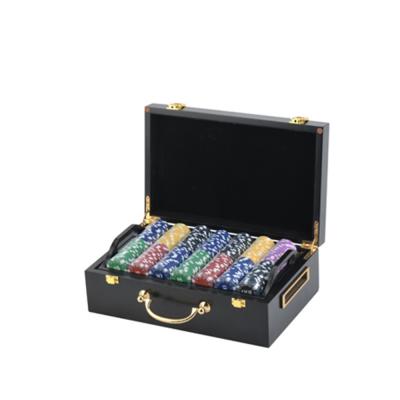 China Gaming/Casino/Home 500 Pcs Custom Poker Chips Set With Wooden Box Deluxe Game Poker Chips for sale