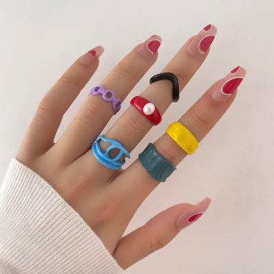 China 2022 CLASSIC New Personality 6pcs/set Simple Alloy Spray Rings Ring For Women Open Geometric Paint Candy Color for sale