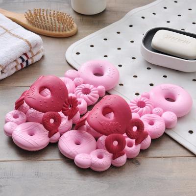 China Fashion Trend Fashion Trend PVC Hole Slides Slippers Anti Slip Home Family Bathroom Creative Hot Unisex Colorful Women's Breathable Sale Shoe for sale