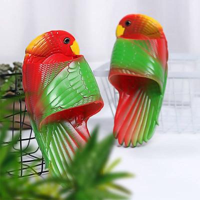 China Innovative fashion trend pvc parrot home slips creative design kawaii children slippers 2021 new slipper color girls beach sandals for women for sale