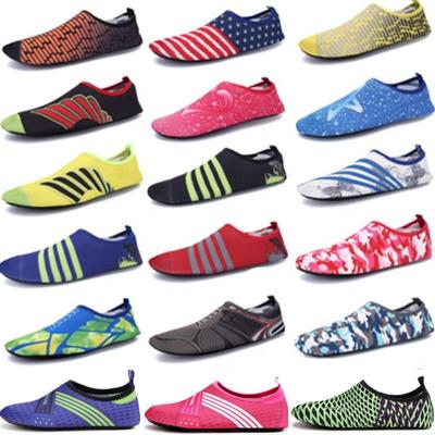 China Factory Water Wading Water Fitness Walking Shoes Beach Swim Yoga Quick Dry Bendable Lightweight Socks Sweat-absorbent Walking Uphill Style Shoes for sale