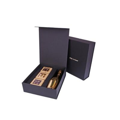 China Industrial Handmade Craft Wine Gift Recyclable Gift And Craft Feature And Packaging Champagne Boxes for sale