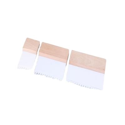 China Plastic Wood Effect Plastic Canvas Wall Scraper Handle Tool SF8115 Faux Wall Painting Tool Decorative Finishing Scraper for sale