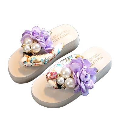 China Cheap Manufacturer Chinese Fashion Trend Slides Custom Women's Slippers Designer Sandals Cheap Women's Slippers for sale