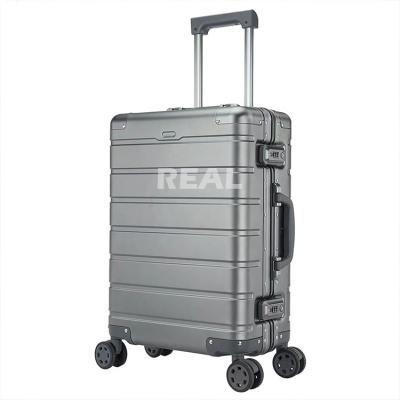 China High Quality Outdoor Moving Boarding Factory All Magnesium Aluminum Alloy Travel Trolley Case Fashion Luggage Case 2023 Wear Resistant for sale