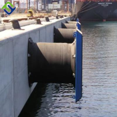 Cina Colore nero a forma di cono del cuscino ammortizzatore di Marine Dock Fender Cell Rubber in vendita