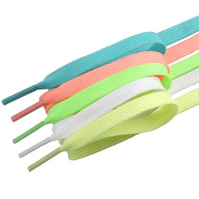 China Around 120cm Bright Fashion Long Shoestring Flat Glowing Flat Luminous Shoe Laces for sale