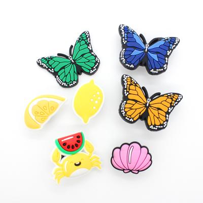 China Cute shoe buckle shape design PVC cartoon shoe charm food croc charms and popular charm croc comics for sale