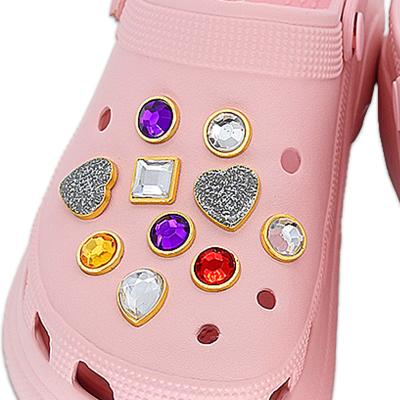 China Custom Clog Charm Crystal Bling Shoe Charms 2021 for Garden Shoes Croc Charm Gemstone Shoe Charm for Lady for sale