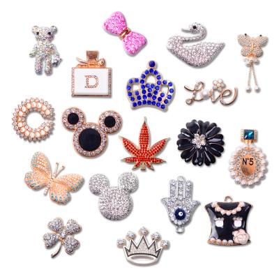 China Custom Wholesale Designer Crystal Clog Charm Clog Charms For Croc Shoe Decoration Rhinestones For Shoe Ornament Christmas Gift for sale