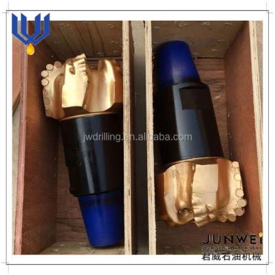 China oil & Gas Matrix Body Oil Little Diamond Drill Well Or Water Well PDC for sale