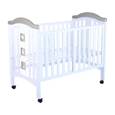 China Modern Wooden Baby Hutch Crib Cot Cradle for Sale (XM6024) for sale