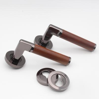 China OEM Zinc Alloy Square Bend +Stainless steel+Aluminum Vintage Interior Door Handles For Interior Doors for sale