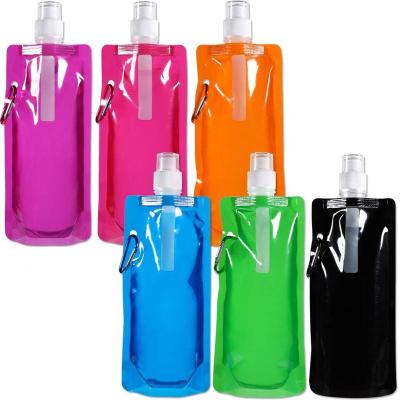 China Durable Sports Water Bottles BPA Stocked Collapsible Collapsible Water Bag With Carabiner For Travel for sale