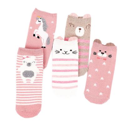 China QUICK-DRY XL-425 five pairs of cute animal socks child loading students new cotton winter cartoon pink autumn socks for sale