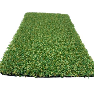 China Sports Hunt Anti-FIire Double Grass Golf Turf Artificial Stiff Spike Mat Golf Grass Display Mat for sale