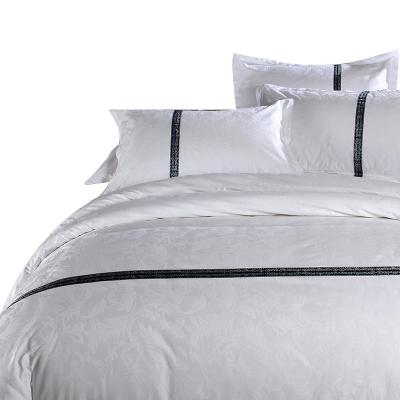 China Nondisposable Wholesale Hotel Hospital Jacquard Bedding Set Pure White for sale