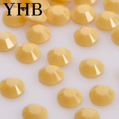 China 2021 China YHB Flatback Factory Crystal Epoxy Resin for sale