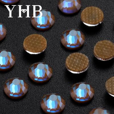 China Rhinestones and Crystals New Product Y133 Loose Rhinestone Glass Crystal, Flatback Hot Fix Nail Art Rhinestones for sale